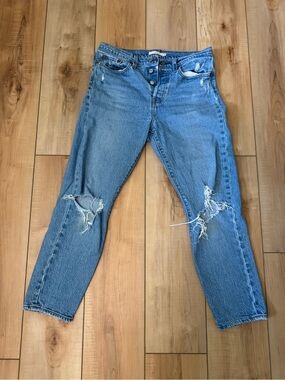 Levi’s Women’s Wedge Jeans Size 29